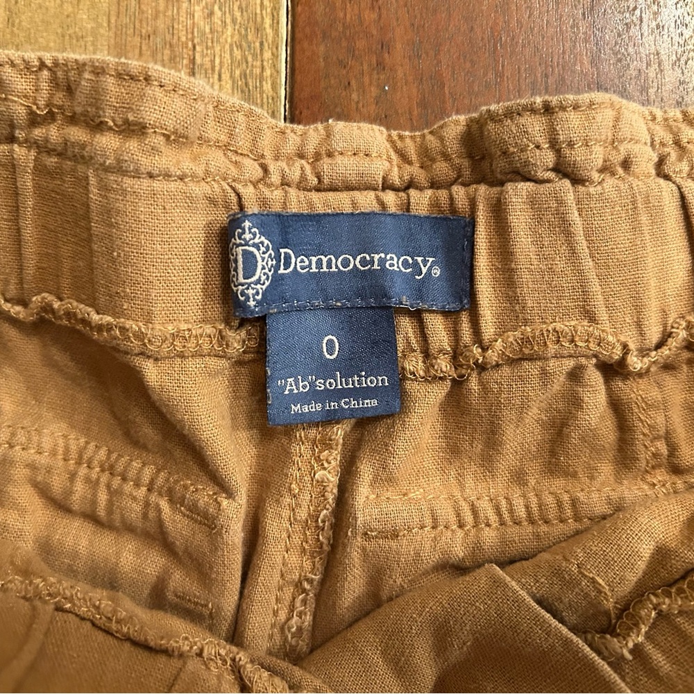 Democracy Shorts. Size 0. - Picture 2 of 4